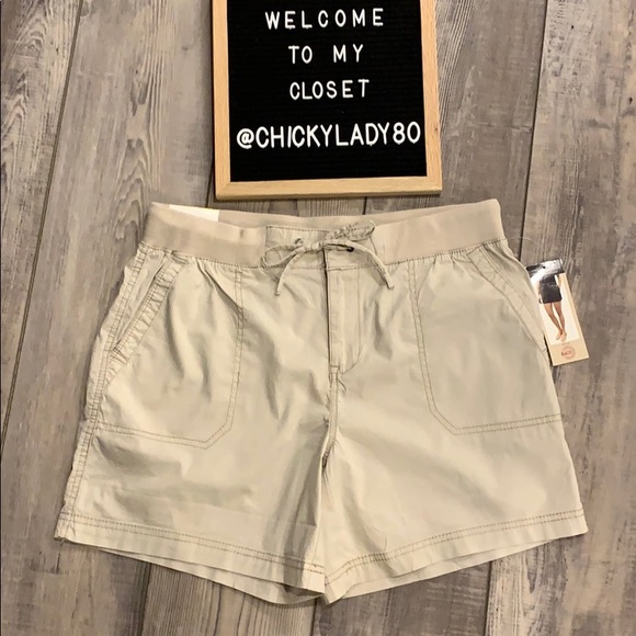 khakis and company shorts